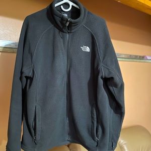 North face pull over
